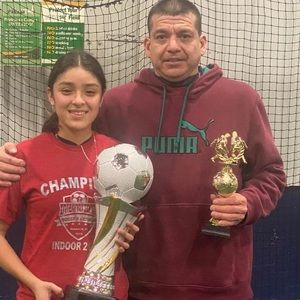 Meet your Posher, Tomas